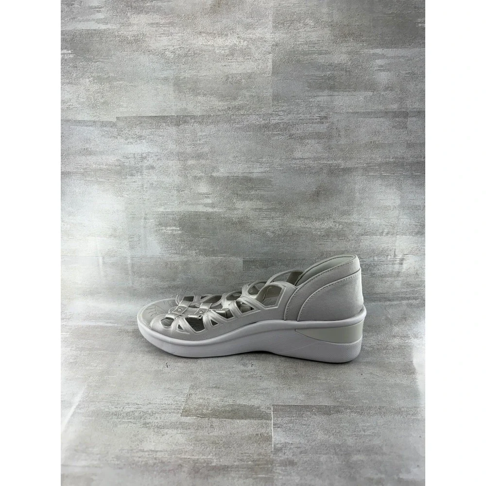 Bzees Sapphire Silver Studded Cage Wedge Sandals Women Sz 11M Light Gray Slip On